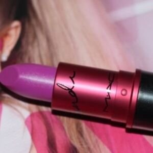 Ariana Grande MAC Pink Lipstick (Discontinued)